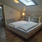 Haus Monika 厄茨
