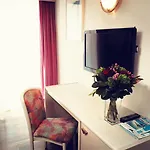 Haus Monika 公寓